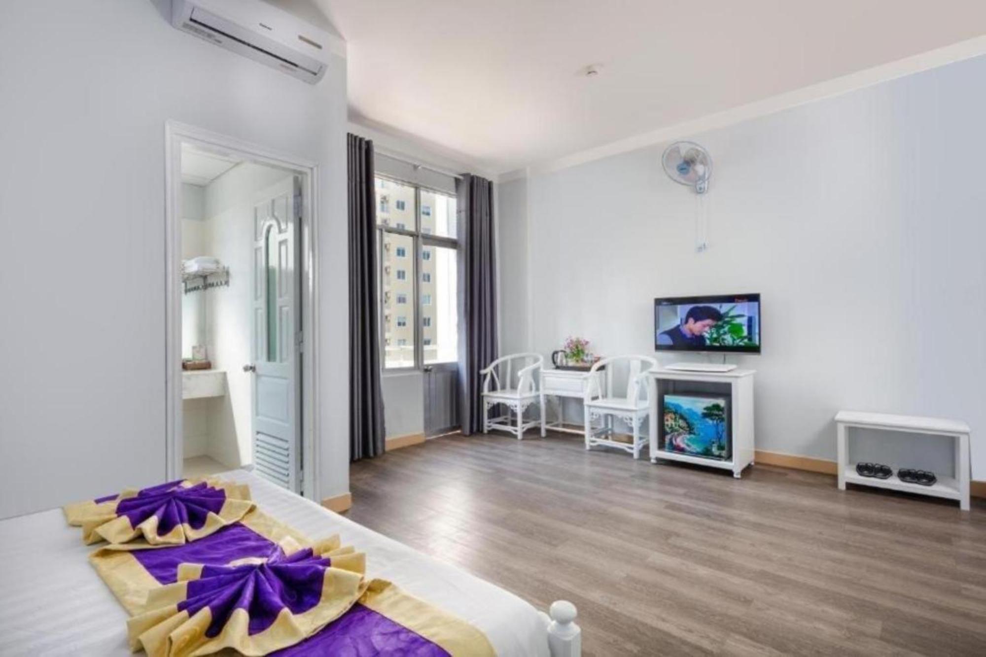Cct Luxury Hotel Nha Trang Exteriör bild