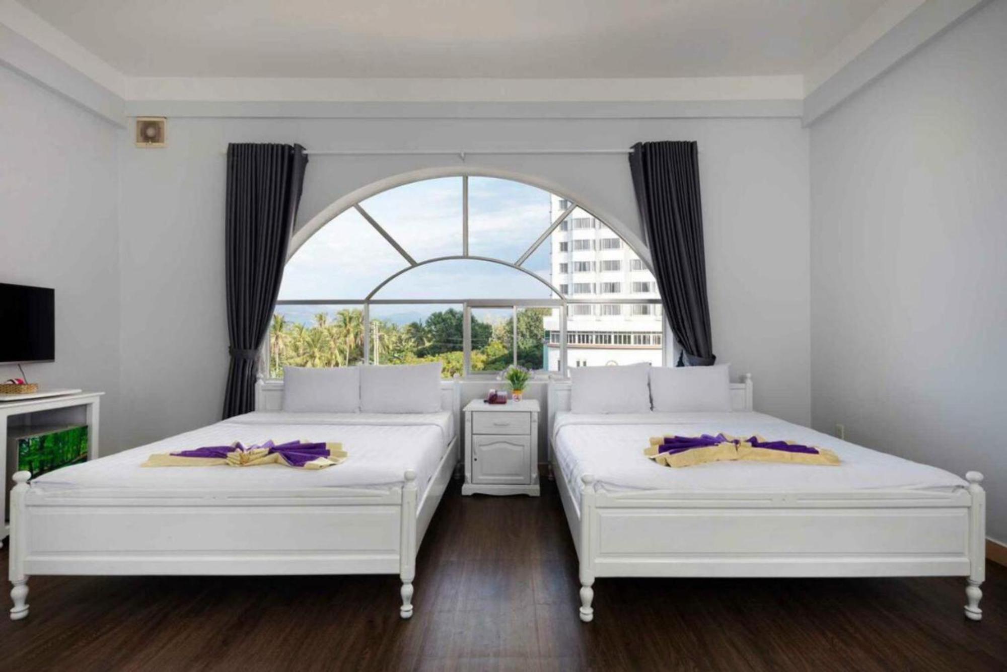 Cct Luxury Hotel Nha Trang Exteriör bild