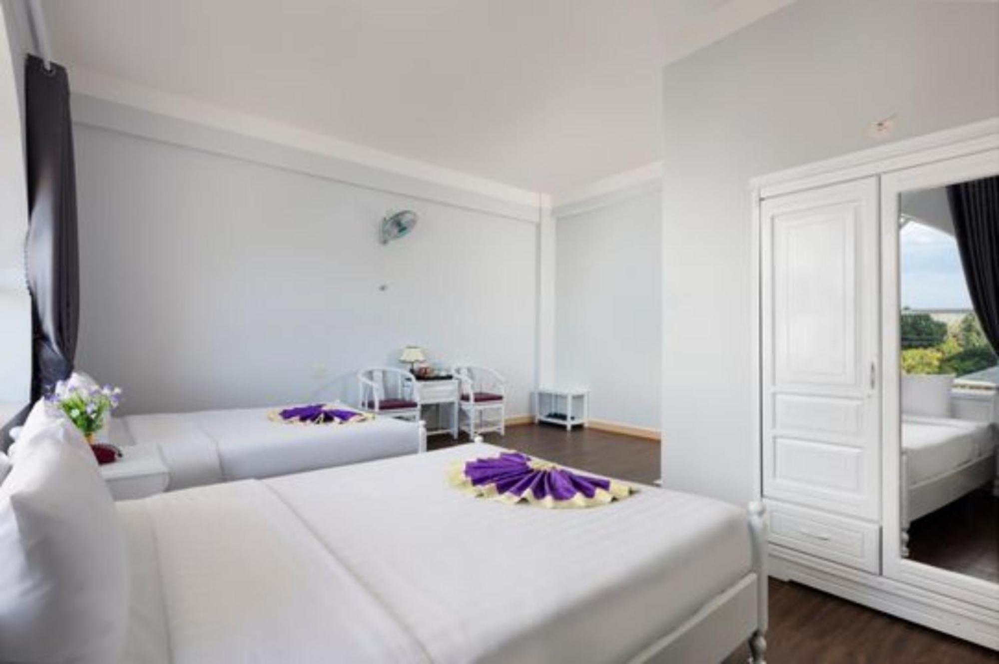 Cct Luxury Hotel Nha Trang Exteriör bild