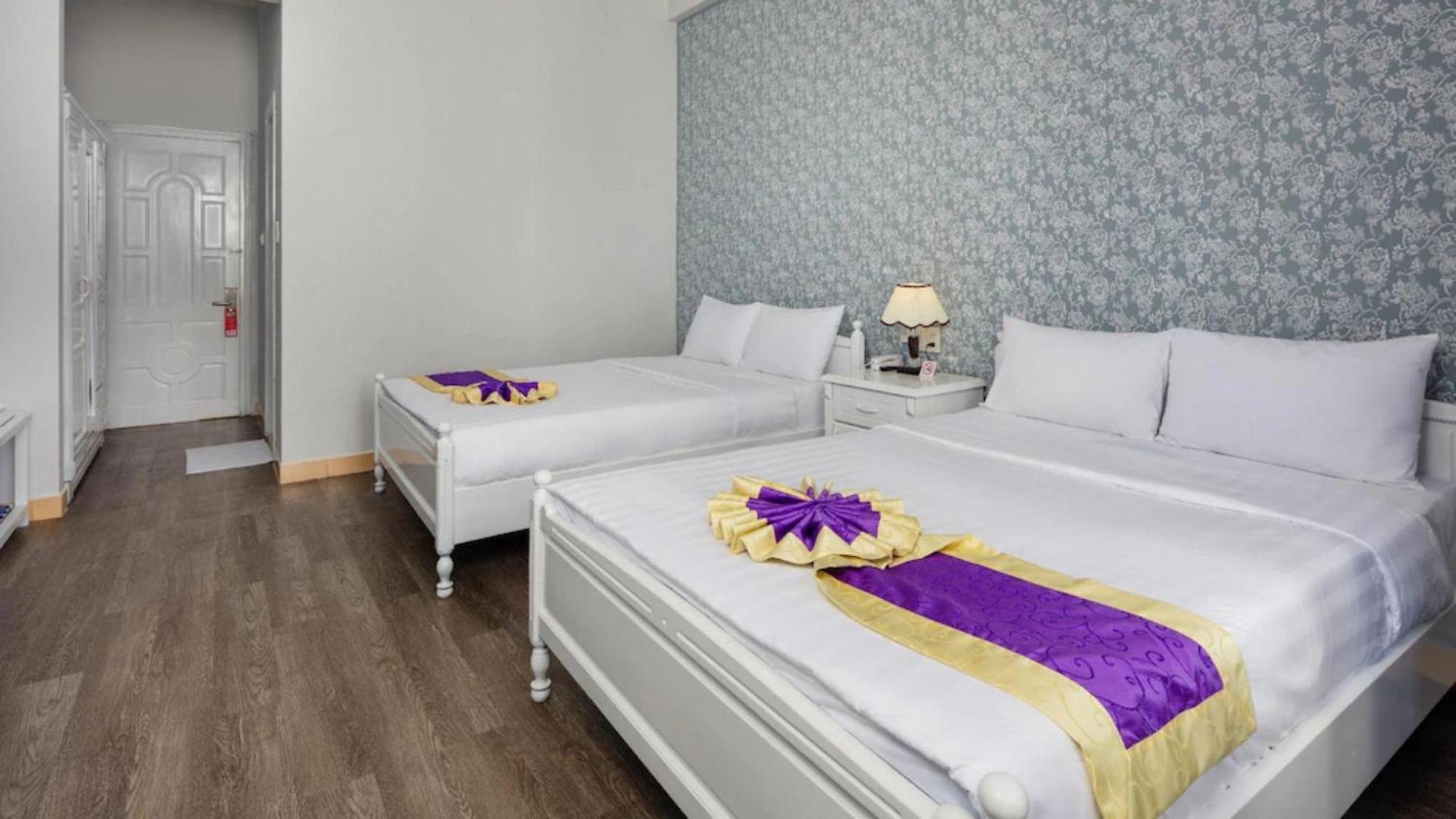 Cct Luxury Hotel Nha Trang Exteriör bild
